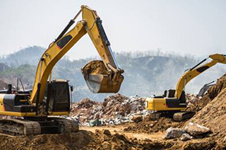 Cranes excavating in the mine